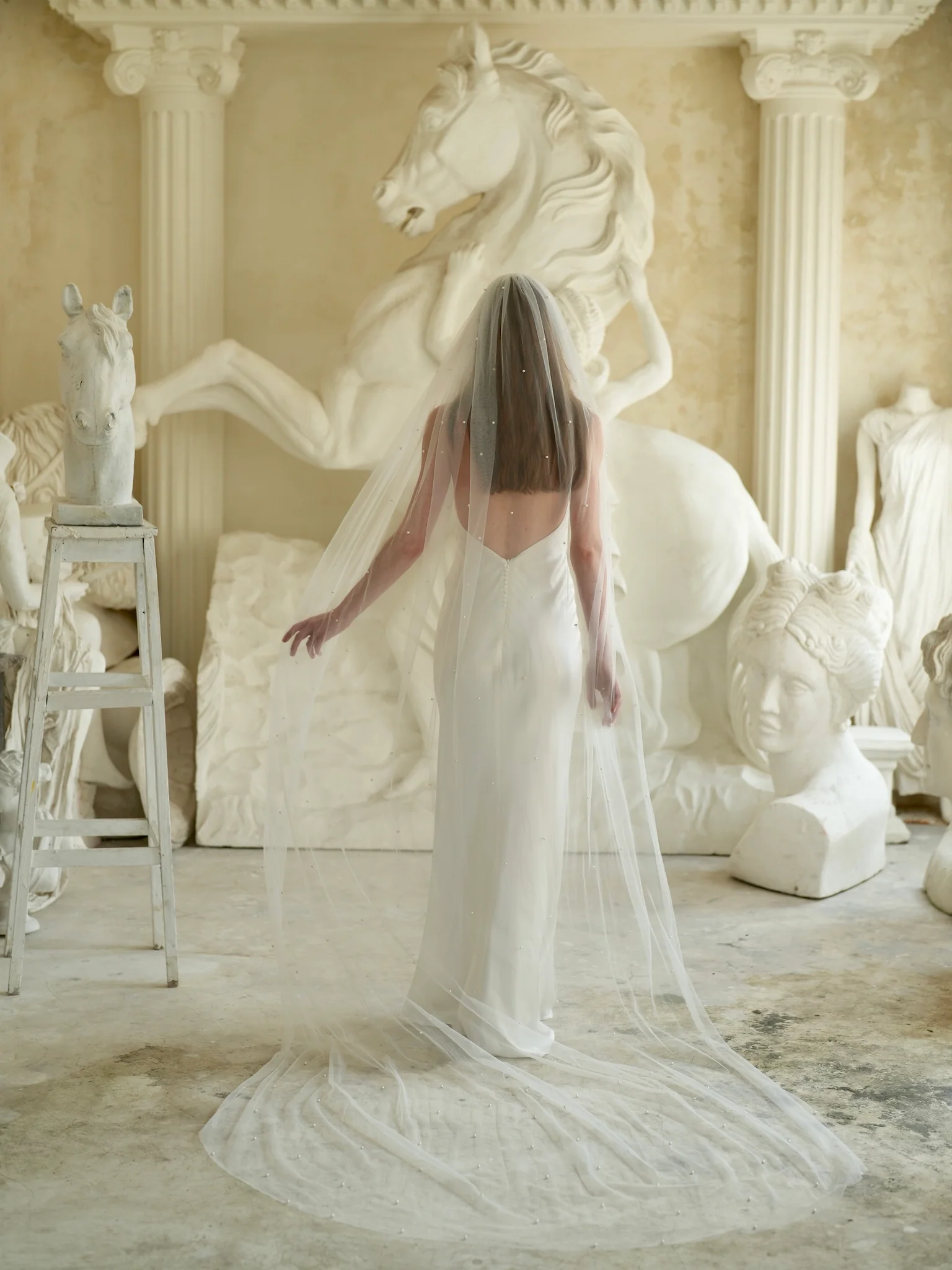 Pearl Veil, Single Tier, Cathedral Length - Image 7