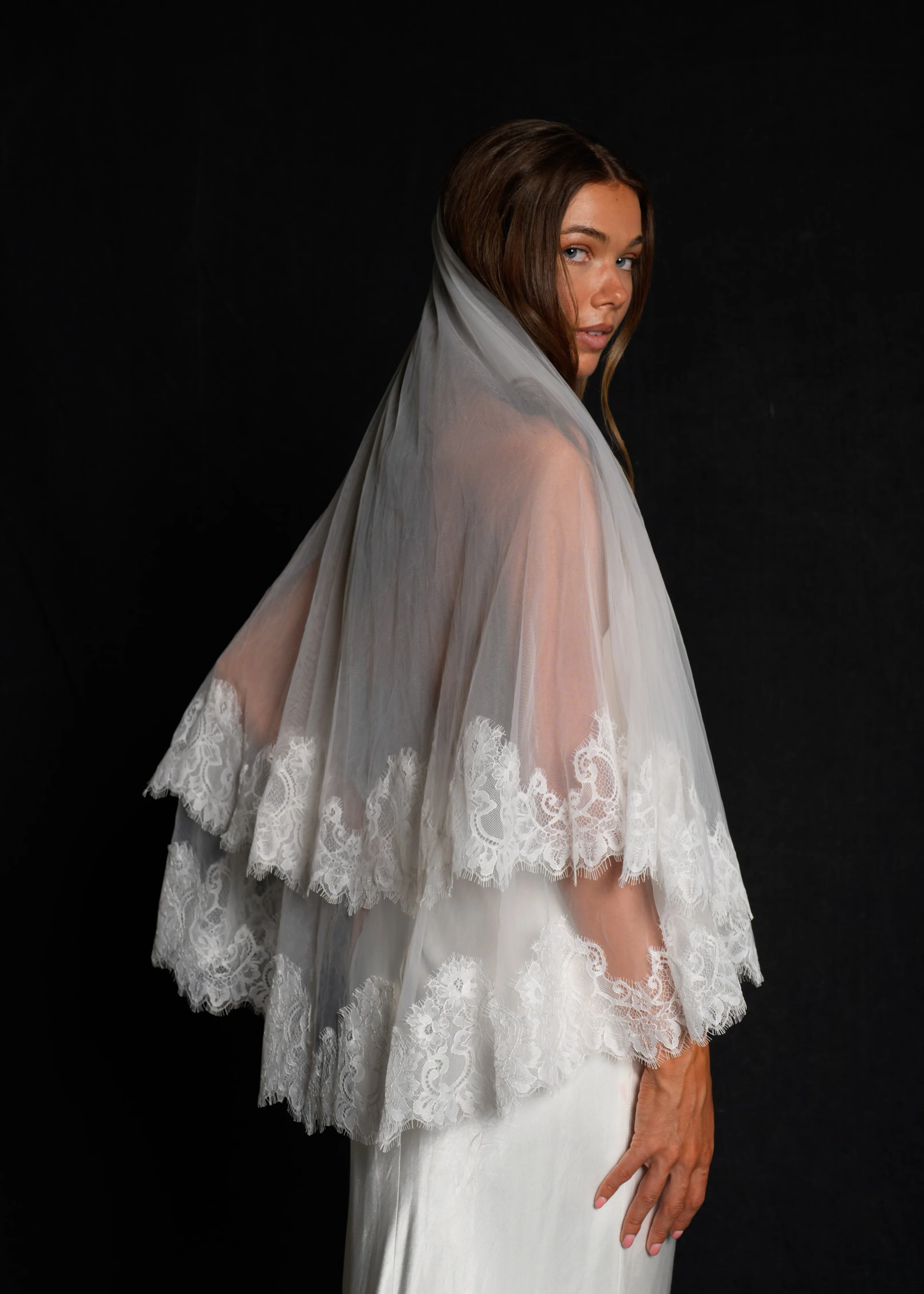 Short Lace Veil, Two Tier, Fingertip Length - Image 4