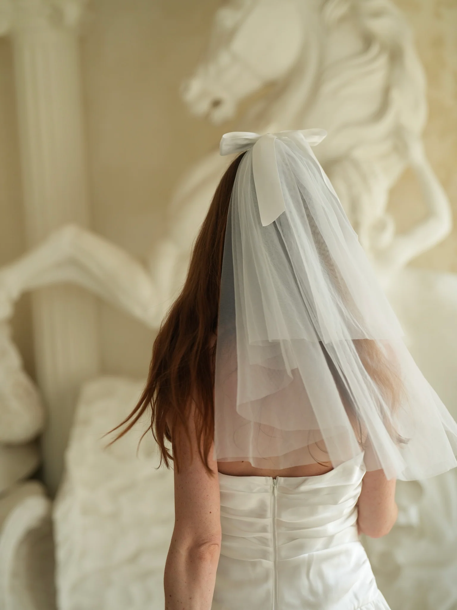 Mini Bow Short Two Tier Bachelorette Veil - Image 13