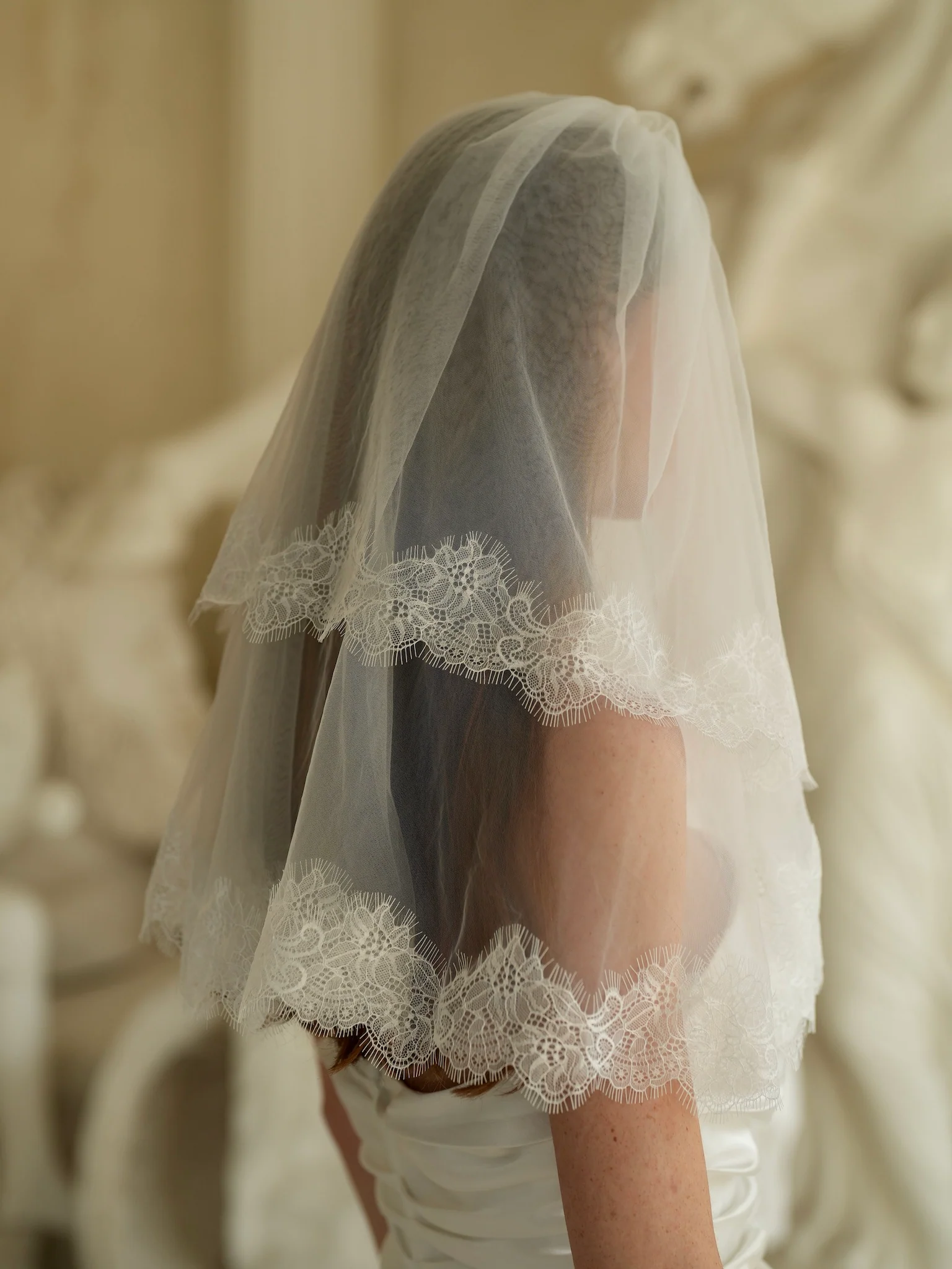 Mini Chantilly Lace Short Two Tier Bachelorette Veil - Image 12