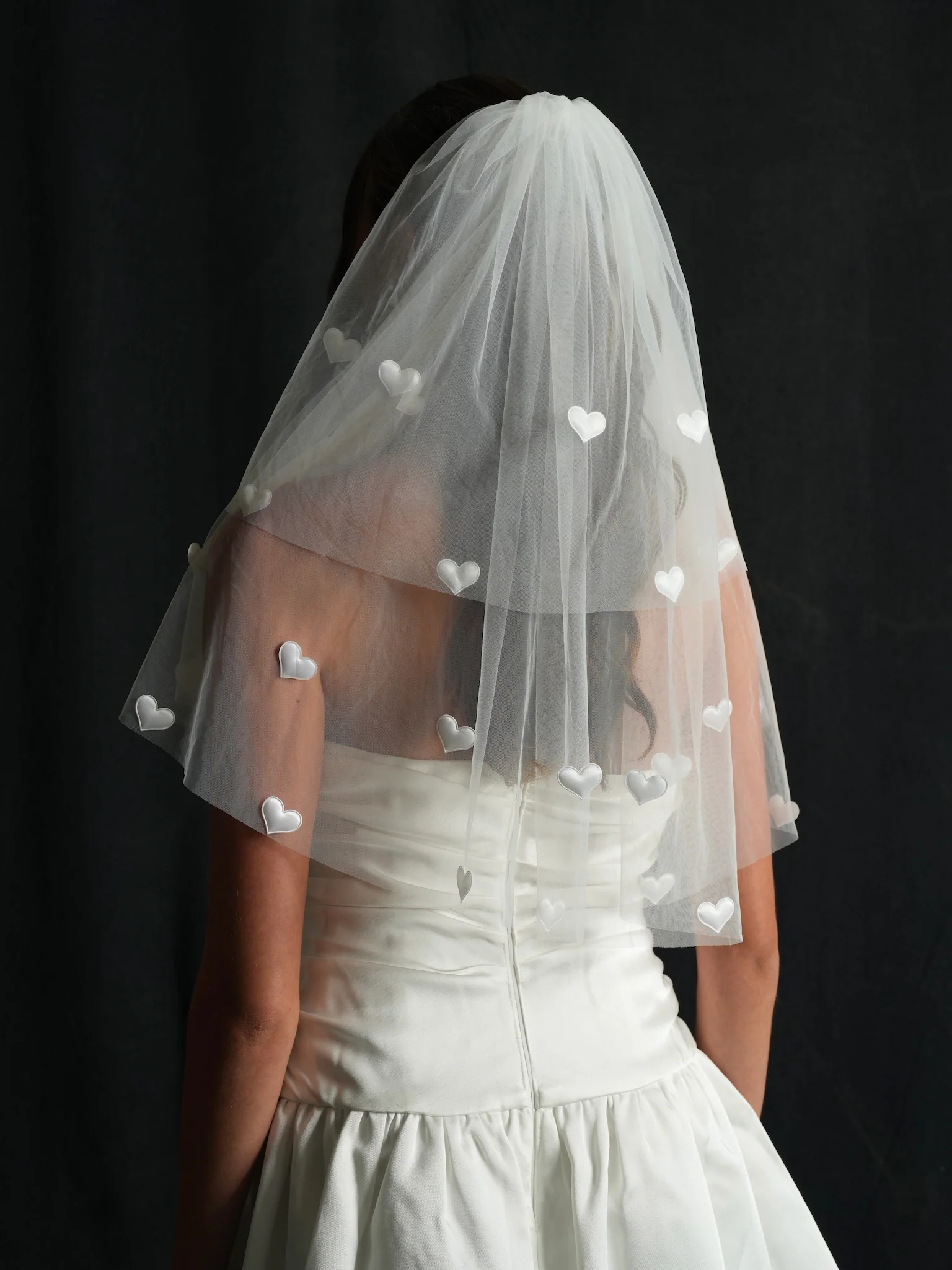 Mini Heart Short Two Tier Bachelorette Veil - Image 10