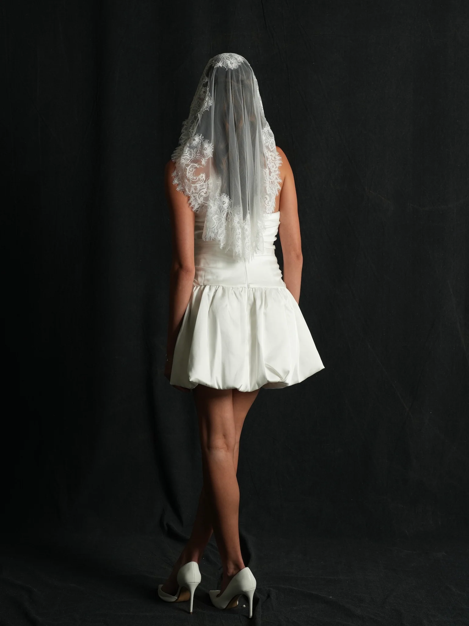 Mini Mantilla Short Lace Bachelorette Veil - Image 10