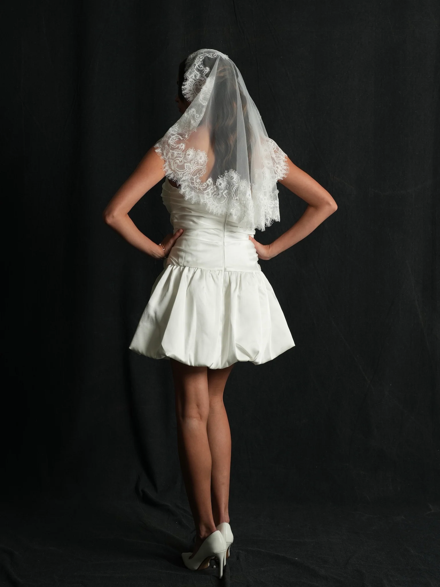 Mini Mantilla Short Lace Bachelorette Veil - Image 9