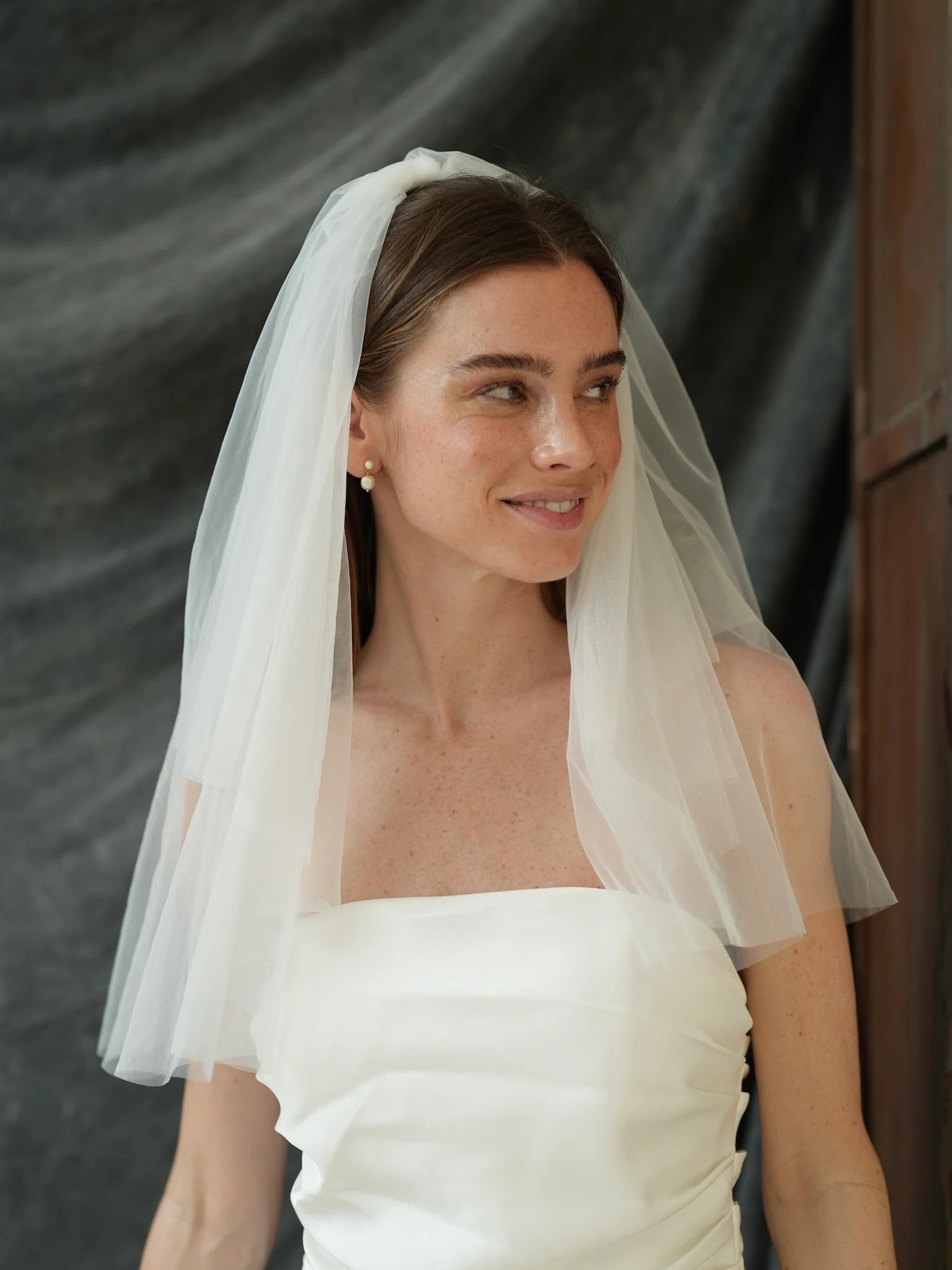 Mini Simple Plain Short Two Tier Bachelorette Veil - Image 3