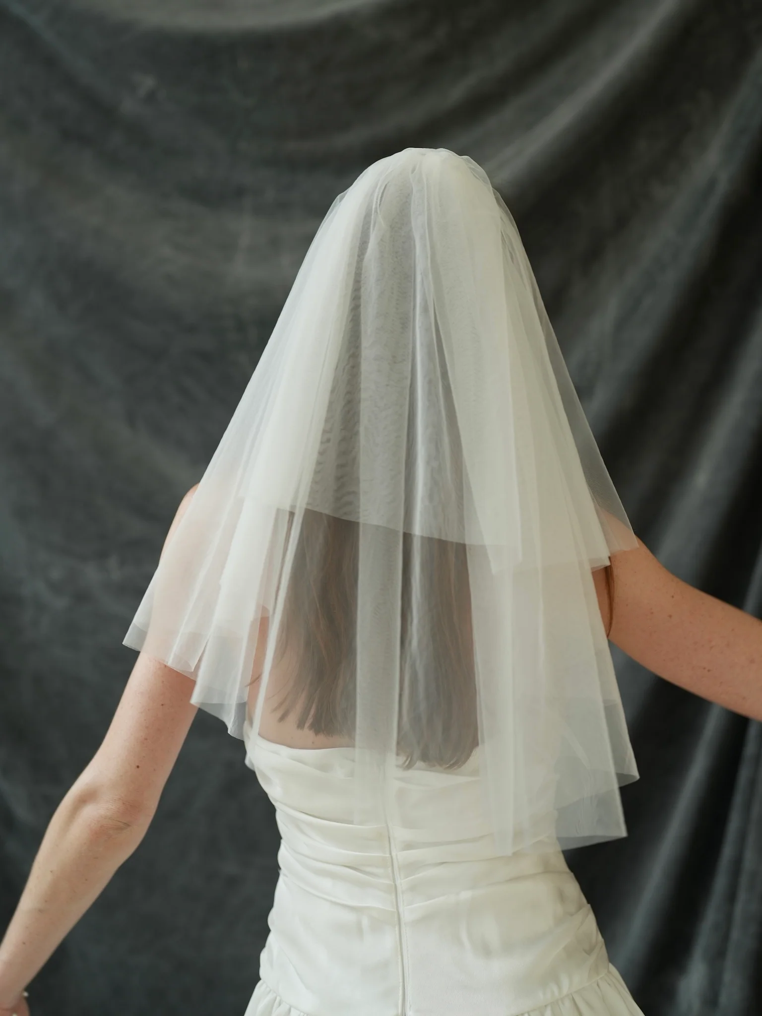 Mini Simple Plain Short Two Tier Bachelorette Veil - Image 6