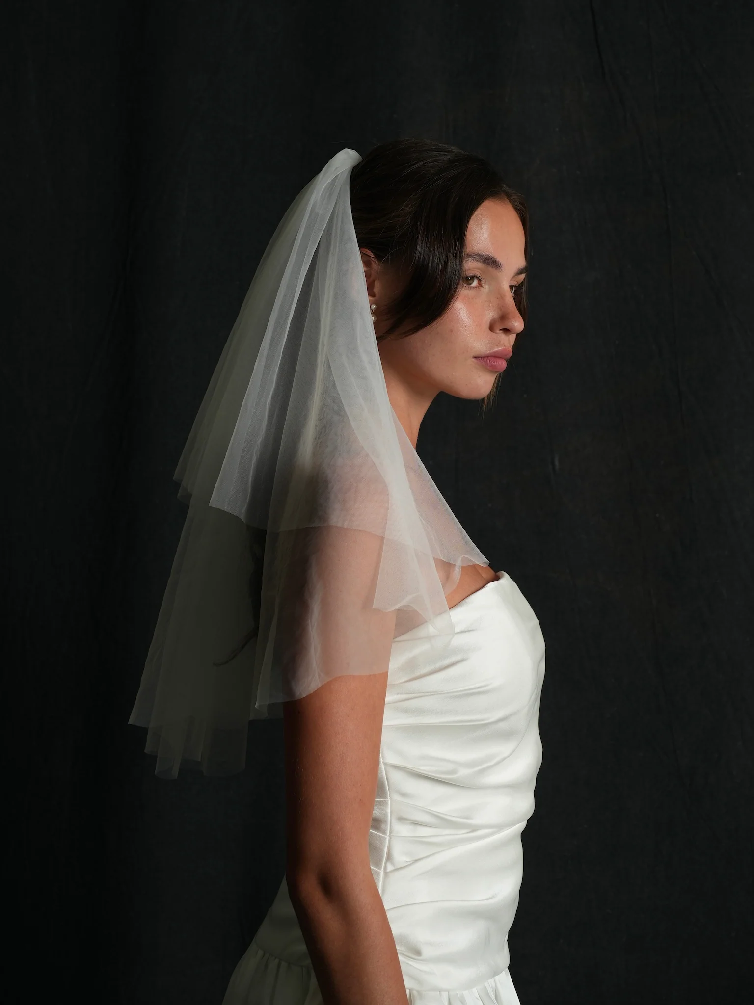 Mini Simple Plain Short Two Tier Bachelorette Veil - Image 7