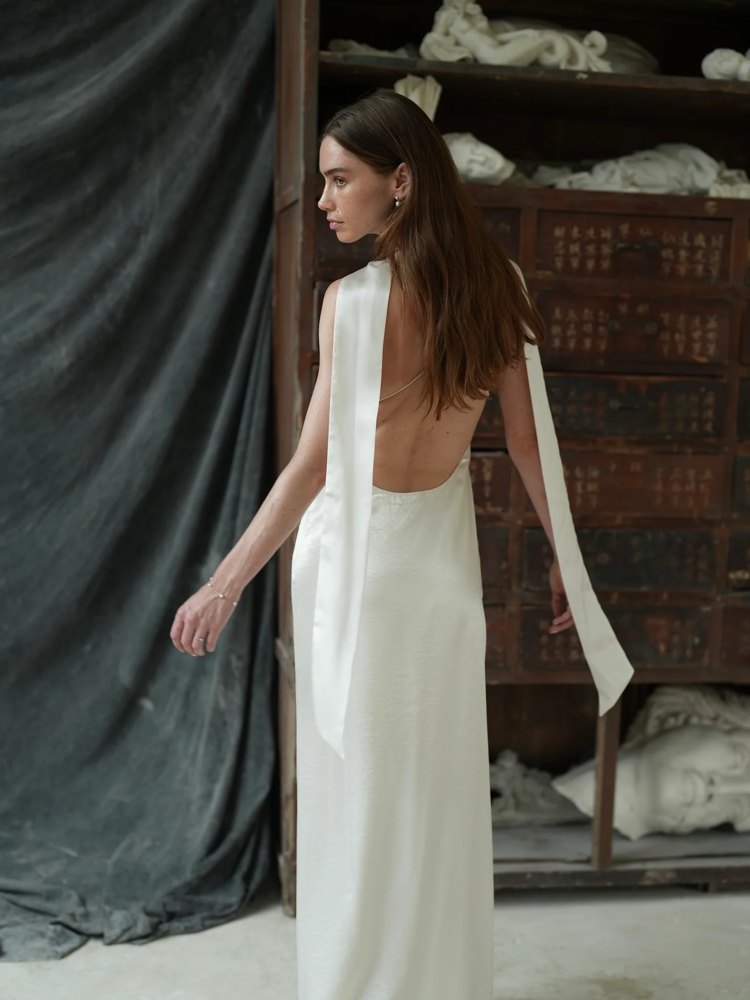 Mulberry Silk Fingertip Bridal Neck Scarf - Image 8