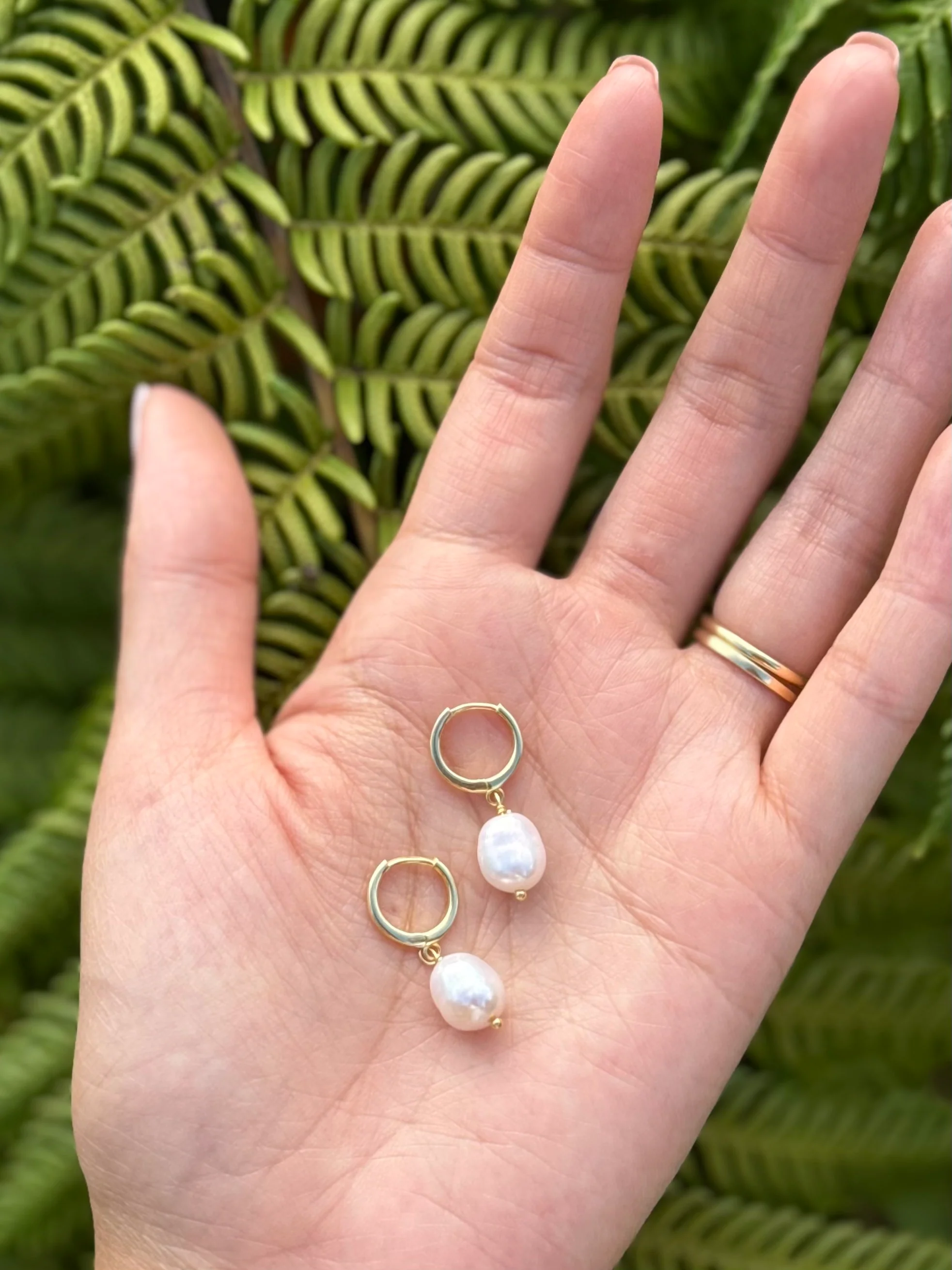 Pearl Hoop Drop Bridal Earrings, 18K Gold, Freshwater Pearl - Image 7