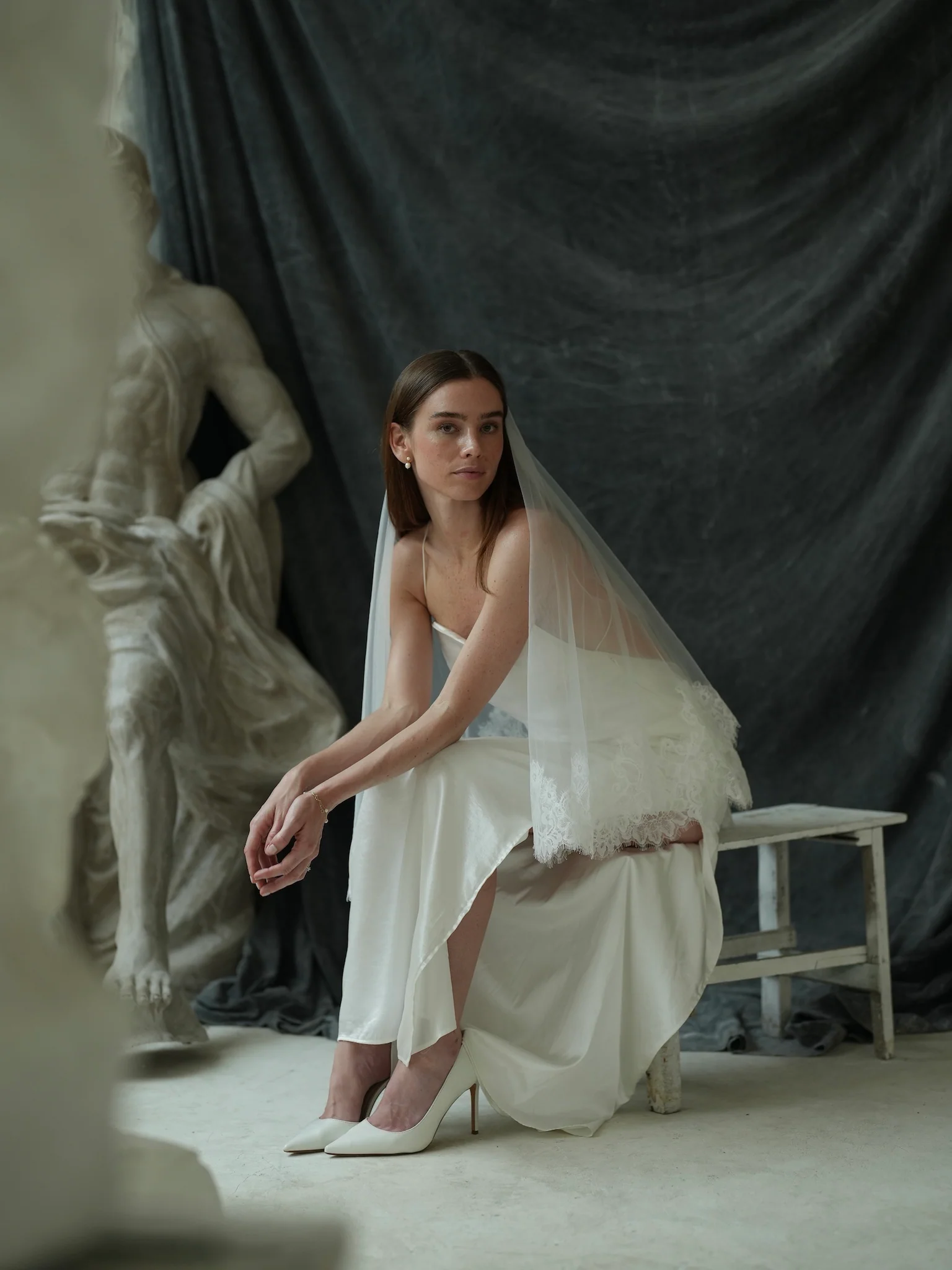 Short Lace Veil, Two Tier, Fingertip Length - Image 11