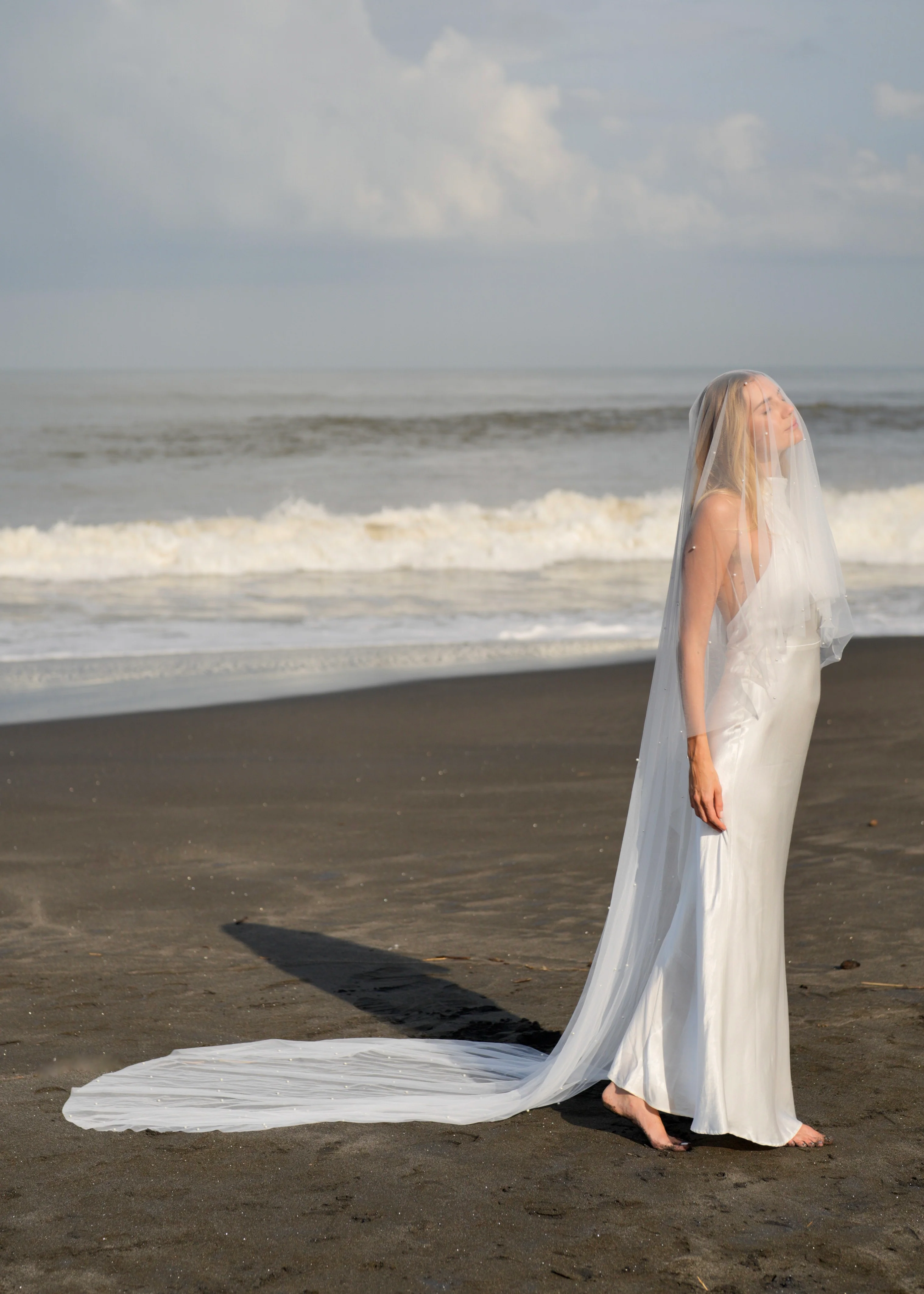 Pearl Veil, Two Tier, Cathedral Length - Image 6